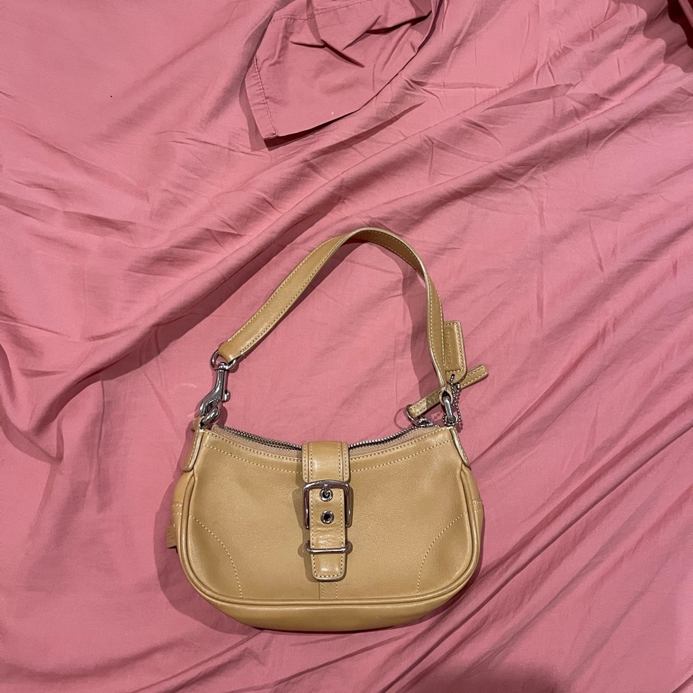 Coach Bag Hampton Mini Shoulder bag serial # J040-7542